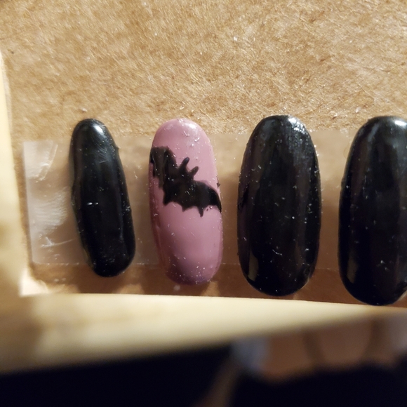 Halloween Purple Press On Nails - Picture 3 of 4